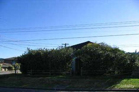 2 Narrabeen Park Pde, Warriewood, NSW 2102