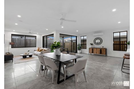 Property photo of 4 Aspen Circuit Logan Reserve QLD 4133