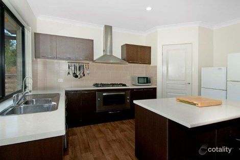 Property photo of 25 Peta Court Cedar Vale QLD 4285