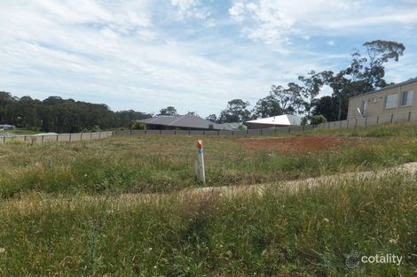 6 Waterford Ct, Drouin, VIC 3818