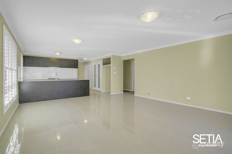 Property photo of 27 Fernlea Crescent Marsden Park NSW 2765