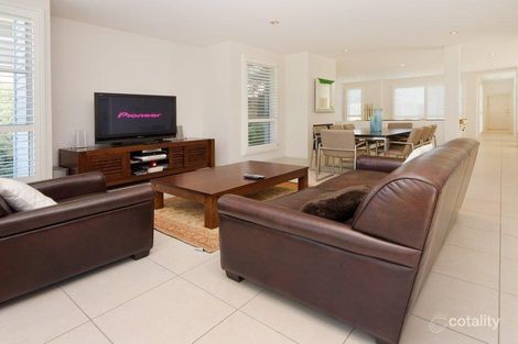 Property photo of 17 Seaspray Close Safety Beach VIC 3936