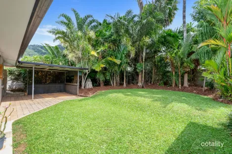 19 Fairview St, Bayview Heights, QLD 4868
