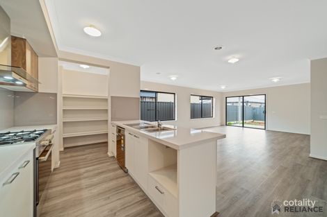 Property photo of 6 Corby Way Strathtulloh VIC 3338