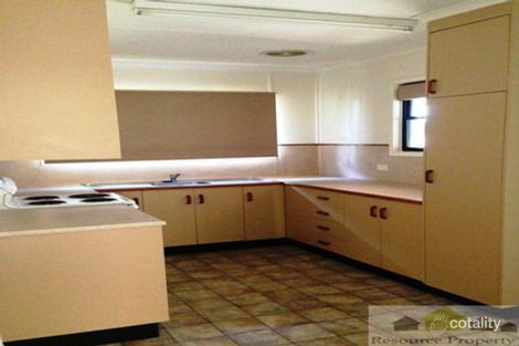Property photo of 8 Arnold Street Blackwater QLD 4717
