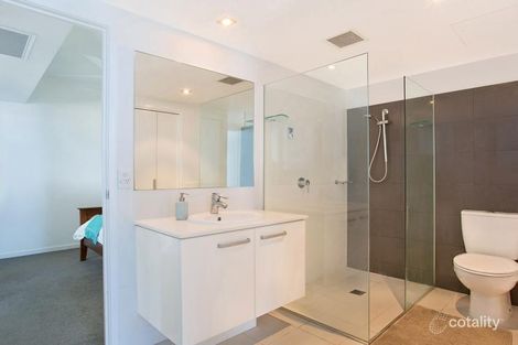Property photo of 184/25-29 Surf Parade Broadbeach QLD 4218
