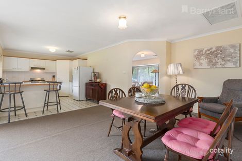 Property photo of 34 Kumala Road Bayswater VIC 3153