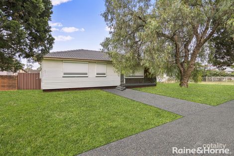 Property photo of 23 Lamont Place Cartwright NSW 2168