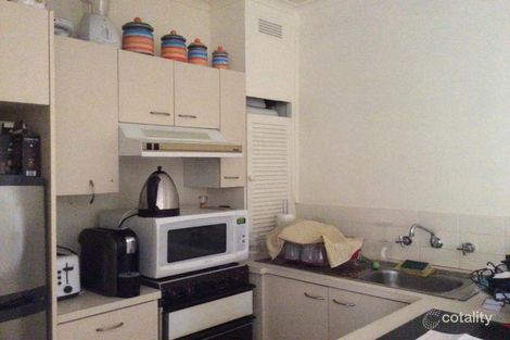 Property photo of 11/18-20 Selwyn Avenue Elwood VIC 3184