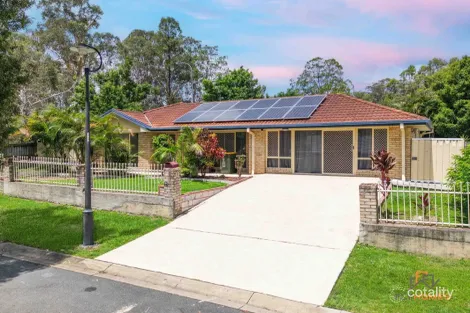 Property photo of 8 Chapple Place Forest Lake QLD 4078