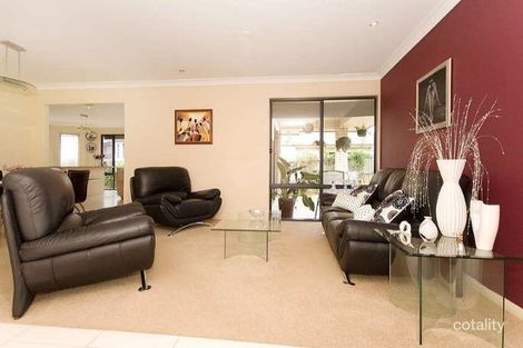 Property photo of 10 Fitzroy Place Forest Lake QLD 4078