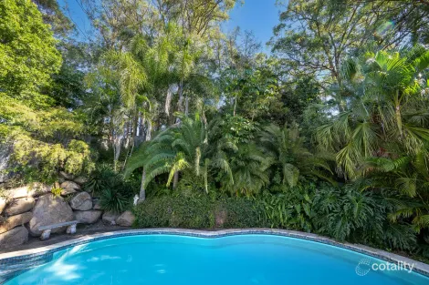 Property photo of 35 Tarnook Drive Ferny Hills QLD 4055