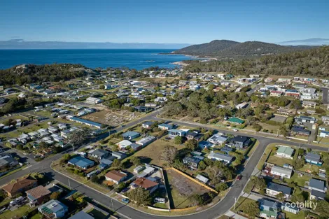 Property photo of 6 Beattie Avenue Bicheno TAS 7215