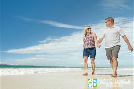 214 Callisia Cres, Banksia Beach, QLD 4507