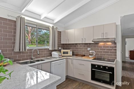 Property photo of 133 Brennan Road Hampton QLD 4352