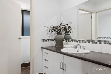 Property photo of 19 Emerald Boulevard Aldinga Beach SA 5173