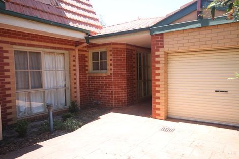 Property photo of 4/24 St Huberts Road Carnegie VIC 3163