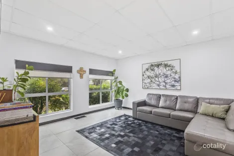 Property photo of 59 Lakedge Avenue Berkeley Vale NSW 2261