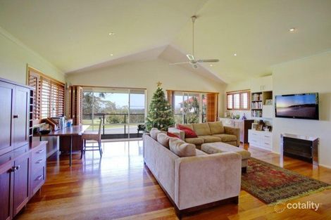 Property photo of 6 Stefan Close Emerald Beach NSW 2456
