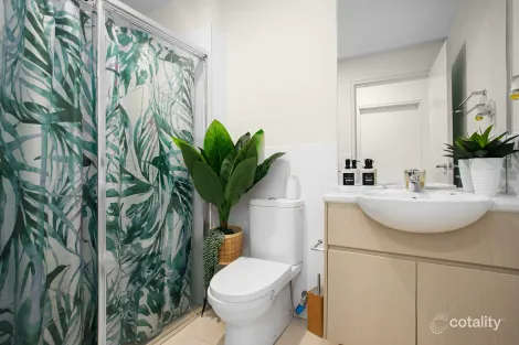 Property photo of 1/67 Newleaf Parade Bonnyrigg NSW 2177