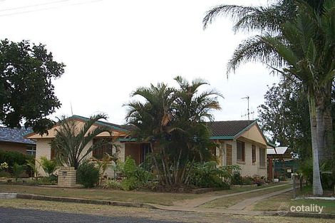 11 Loney St, Avenell Heights, QLD 4670