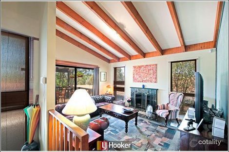 15 Frater Cres, Lyneham, ACT 2602