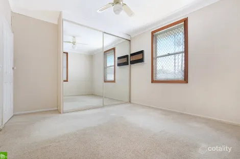 Property photo of 20 Cullen Street Unanderra NSW 2526