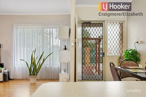 Property photo of 62 Rosewarne Crescent Davoren Park SA 5113