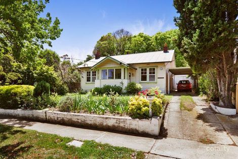 Property photo of 27 Rangeview Grove Balwyn North VIC 3104