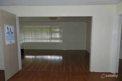 Property photo of 26 Kambala Crescent Fairfield West NSW 2165
