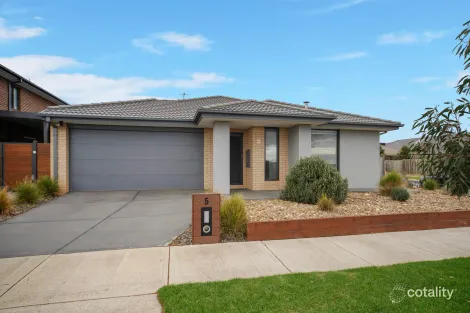 5 Nattarak Ave, Werribee, VIC 3030