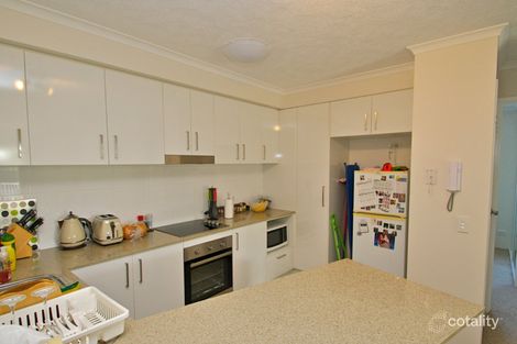 Property photo of 17/8 Ahern Street Labrador QLD 4215