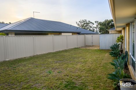 Property photo of 6 Kendale Way Meadow Springs WA 6210