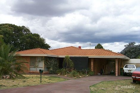 27 Abernethy Gr, Seville Grove, WA 6112