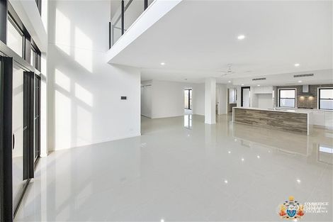 Property photo of 1/2 Heights Drive Robina QLD 4226