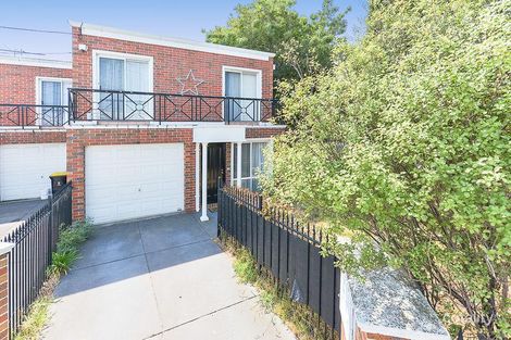 Property photo of 1C Oak Avenue Cheltenham VIC 3192