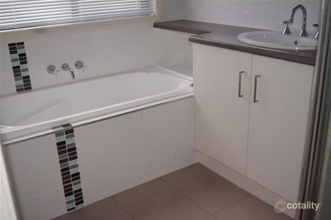Property photo of 11 McKenzie Street Chinchilla QLD 4413