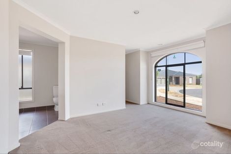 Property photo of 4 Summer Court Harkness VIC 3337