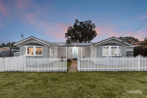 11 Pine St, Eaglehawk, VIC 3556