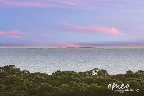 Property photo of 18 Vlaming Rise Coogee WA 6166