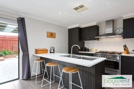 Property photo of 28 Banksia Crescent Tyabb VIC 3913