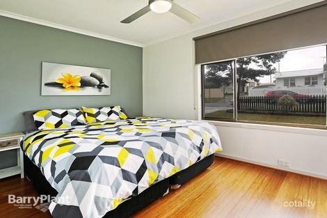 Property photo of 21 Waitara Grove Norlane VIC 3214