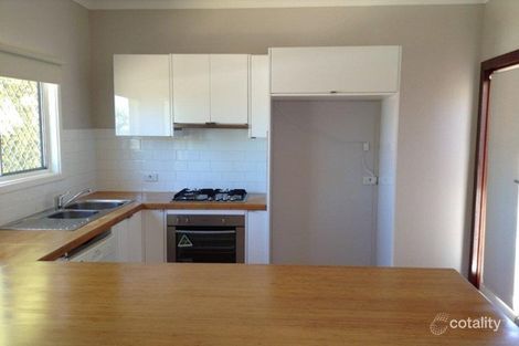 Property photo of 18 Harriott Street Willagee WA 6156