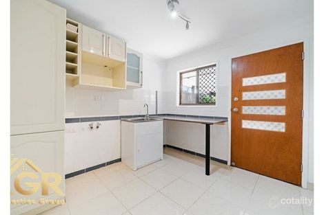 Property photo of 36 Dracon Street Regents Park QLD 4118