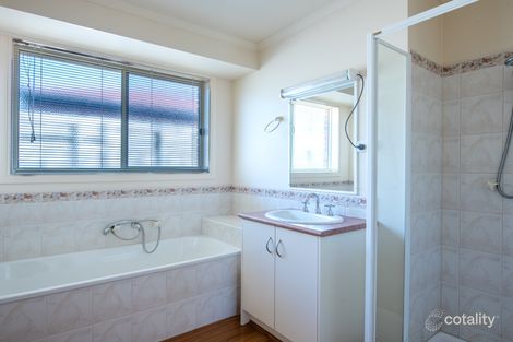 Property photo of 17 Stephellen Way Cranbourne West VIC 3977