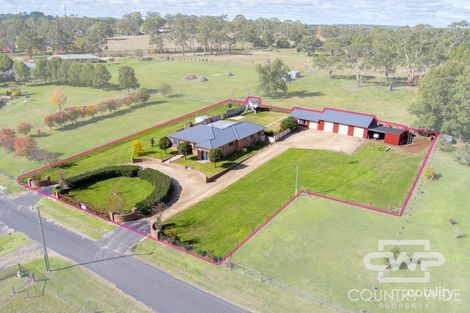 Property photo of 24 Carlisle Close Glen Innes NSW 2370
