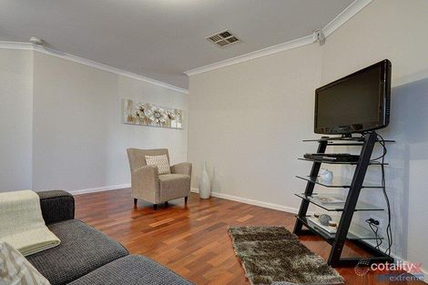 Property photo of 6 Beefwood Street Banksia Grove WA 6031