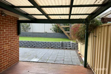 Property photo of 1/76 Pagoda Crescent Quakers Hill NSW 2763