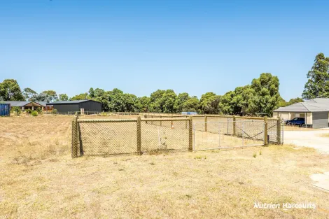 Property photo of 5 Menlo Place Gingin WA 6503