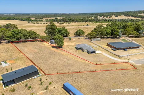 Property photo of 5 Menlo Place Gingin WA 6503